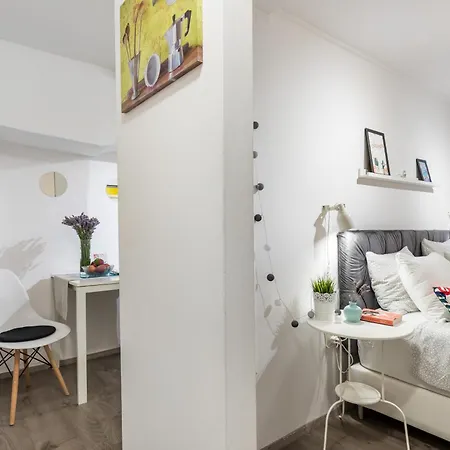 Diocletian's Palace Studio Prime Location, Budget-friendly