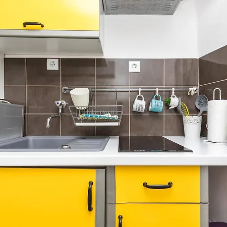 Diocletian's Palace Studio Prime Location, Budget-friendly Apartman *