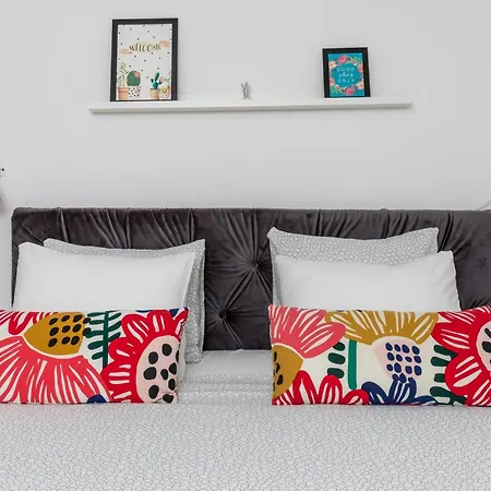Diocletian's Palace Studio Prime Location, Budget-friendly Apartamento
